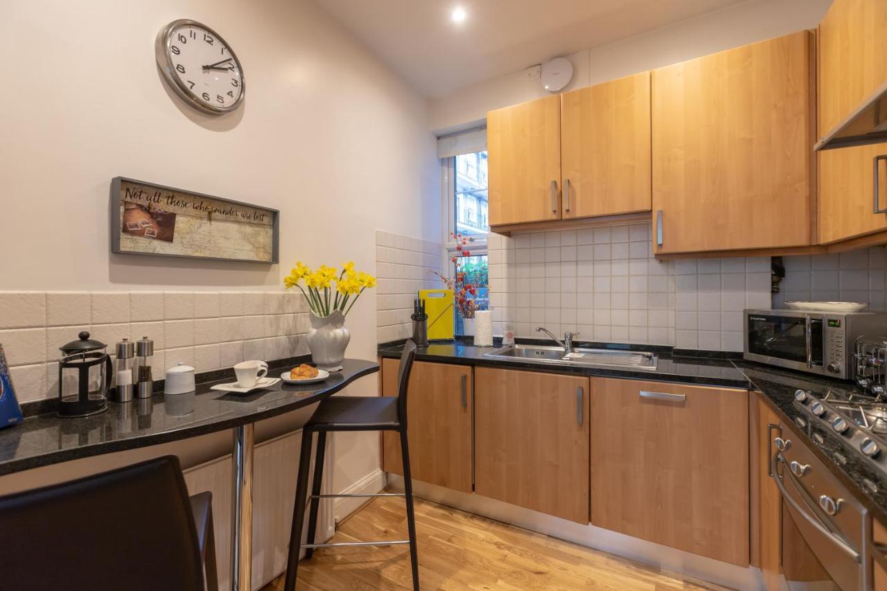 The Wanderlust - 1 Bedroom Apartment L Sleeps 4 With Sofa Bed L Prime Location Plus Free Wifi L Perfect For Business & Leisure Travelers L 15Percent Off Weekly & 20Percent Off Monthly Stays! Лондон Екстер'єр фото